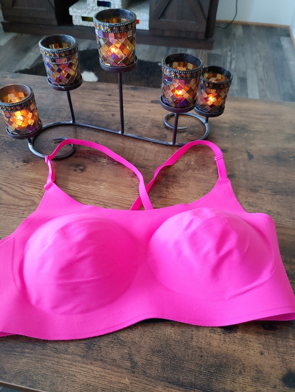 NWOT Hot Pink Large Comfelie Soft & Comfy Lightly Padded Wirefree Bra